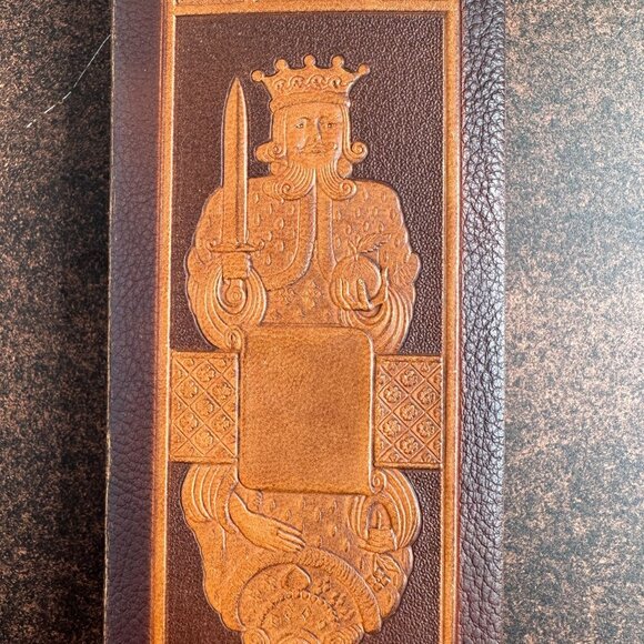 Leather Card Case with Kitten Cards and Score Book - Picture 2 of 16